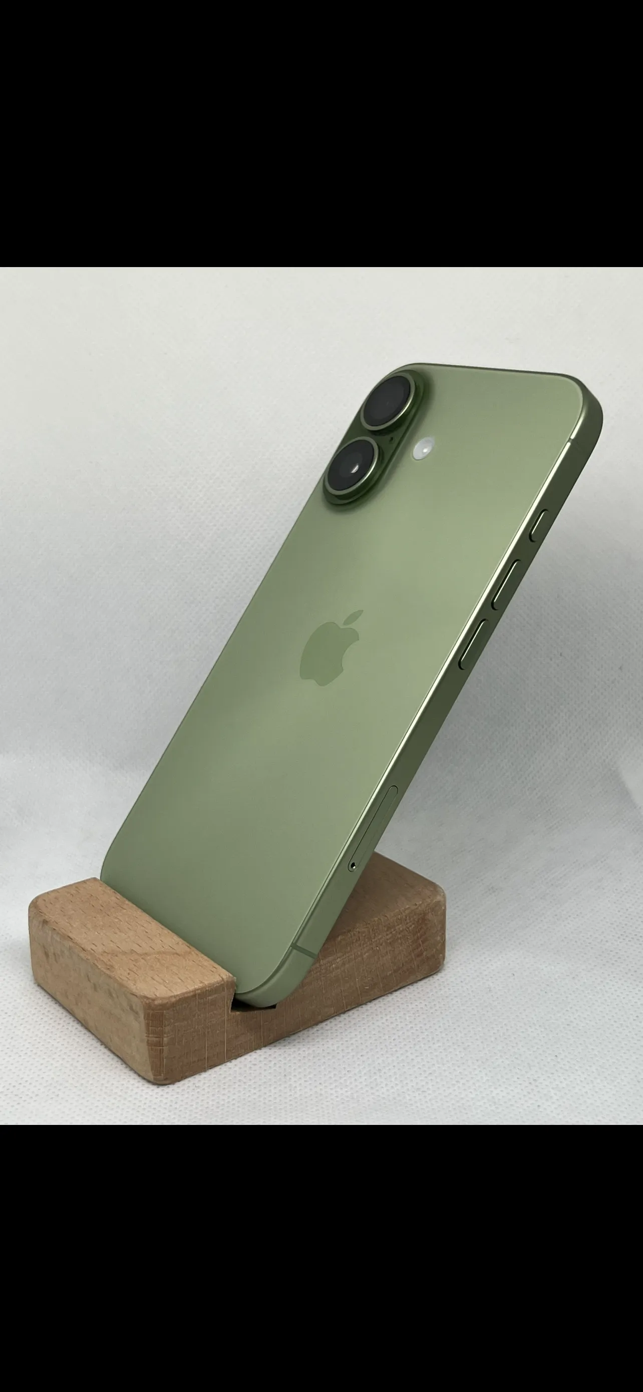 iPhone 17 - SAGE- 256GB photo 1 – Queenstown, Tiong Bahru