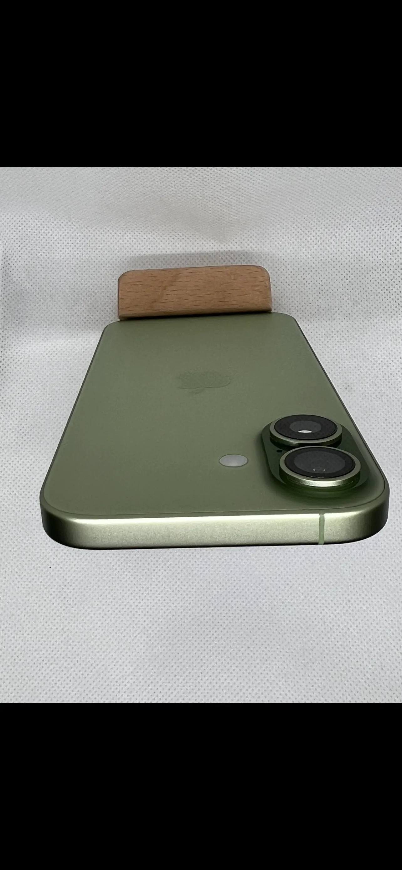 iPhone 17 - SAGE- 256GB photo 3 – Queenstown, Tiong Bahru