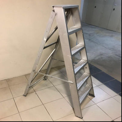 Image Rent Cheap Ladder 147cm