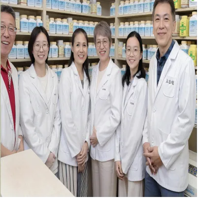 Image Custom Herbal Prescriptions for Whole-Body Health