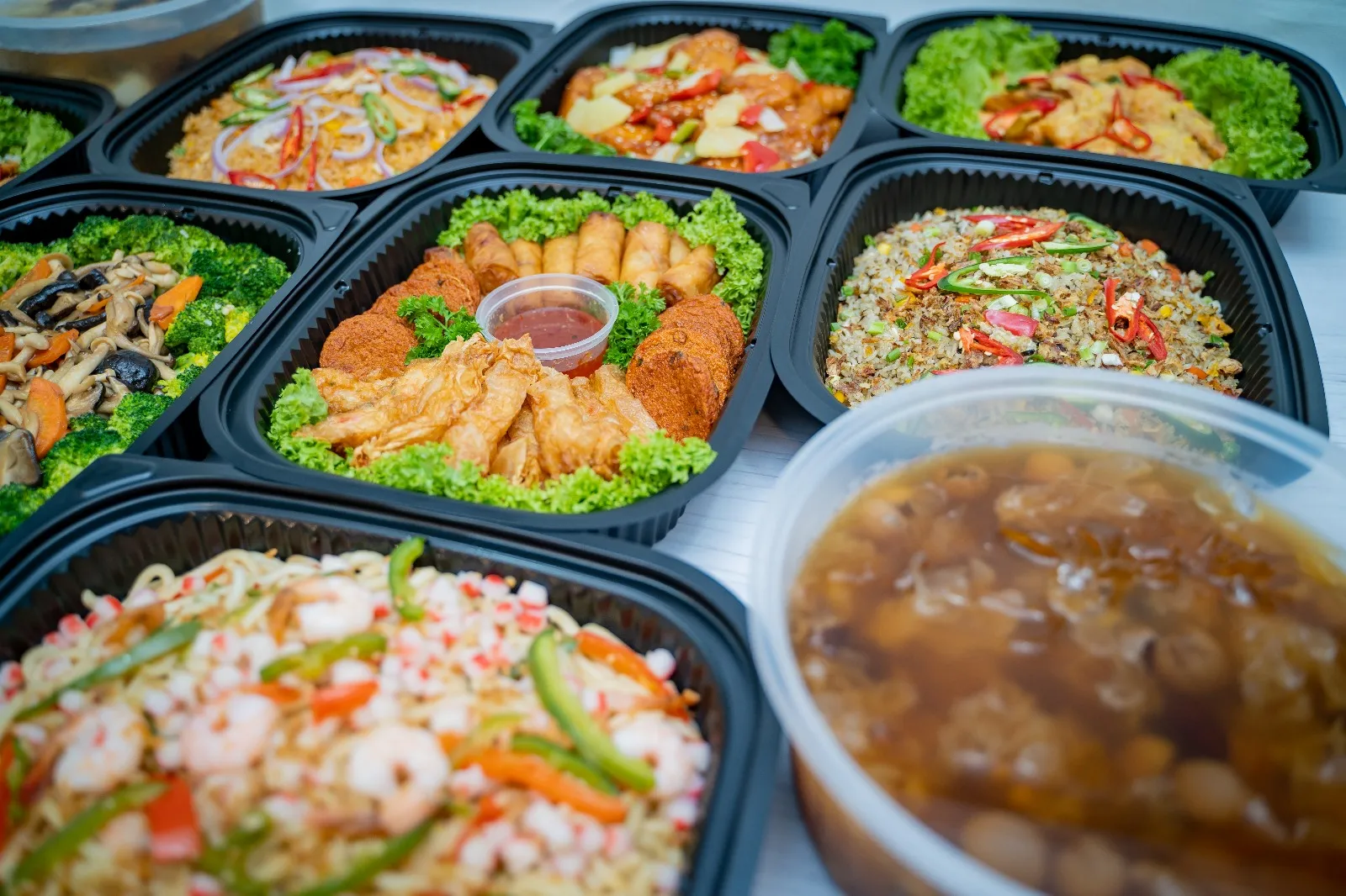 Image Big, local flavours & that famous curry chicken everyone raves about!