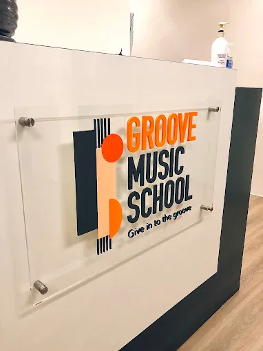 Image Dee’s Vocal Coaching at Groove Music Sparked Confidence and Growth