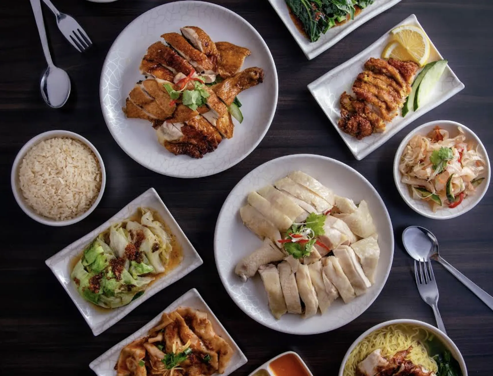 Image Sinn Ji Hainanese Chicken Rice