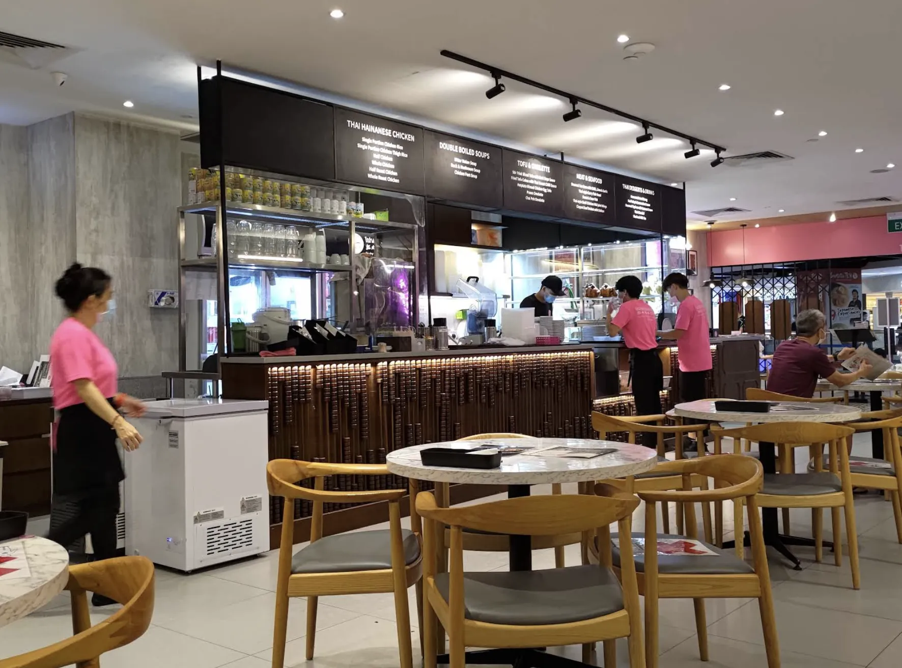 Image Go-Ang Pratunam Chicken Rice