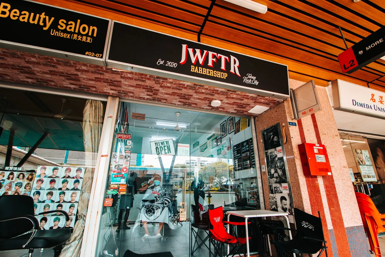 Image JWFTR Barbershop