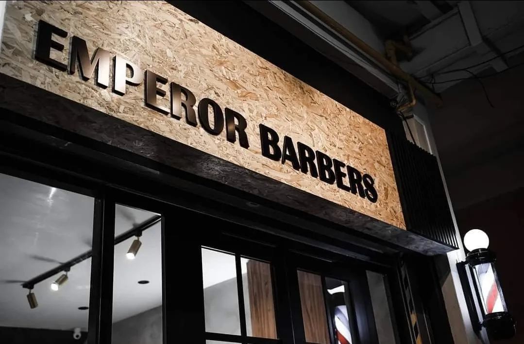 Image Emperor Barbers