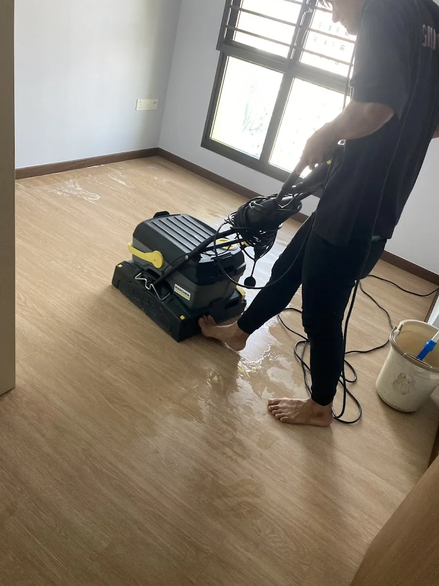 Image GiantWorks - $50 OFF for First-time Booking