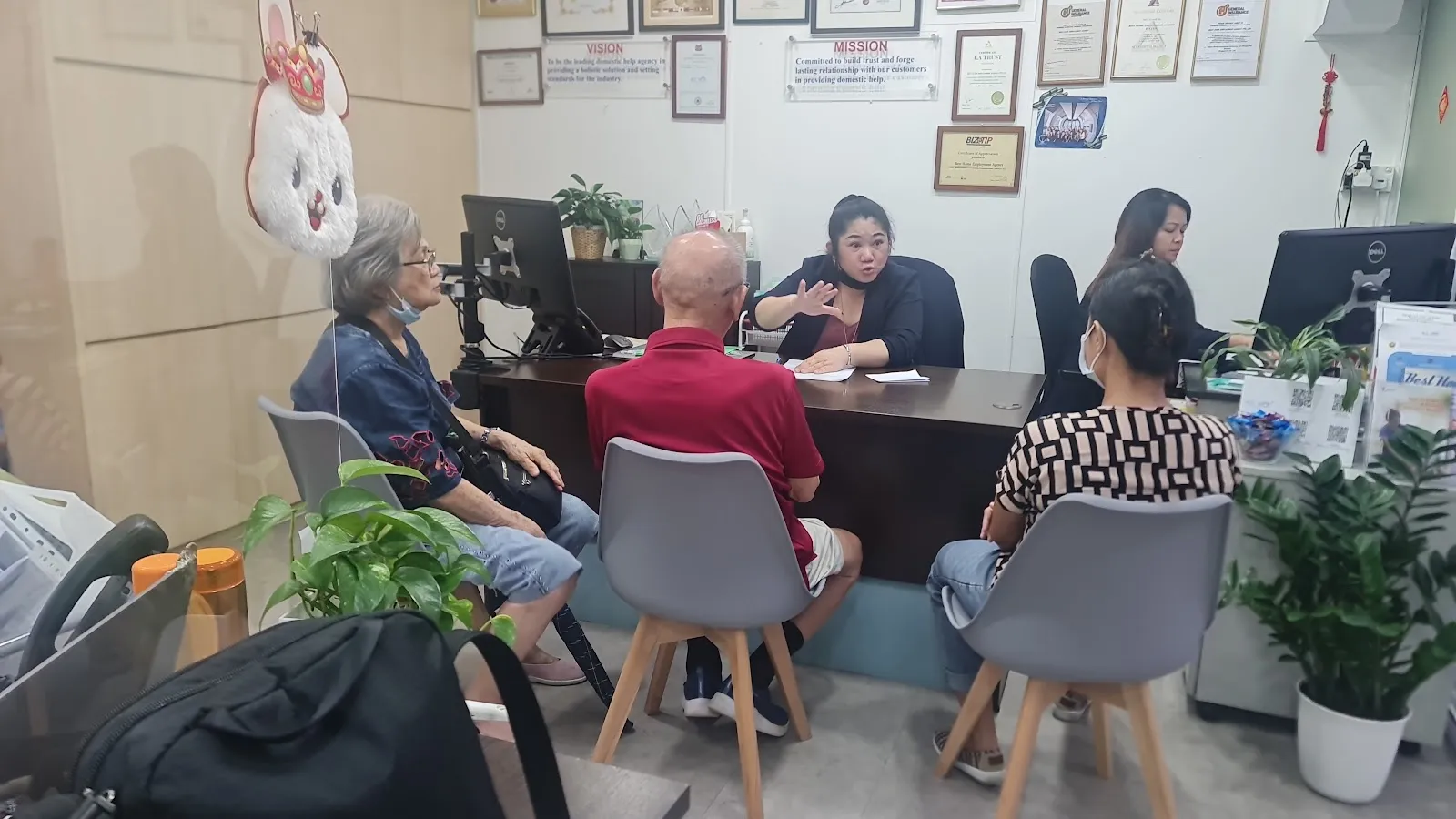 Image Best Home Employment Agency (Bukit Timah): Maid Agency In Singapore