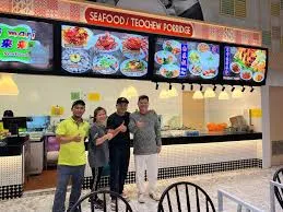 Image Joanne's amazing service & delicious seafood at Mari Mari Seafood - Woodlands Koufu Headquarters!